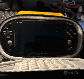 PlayStation Vita (PCH-2004)