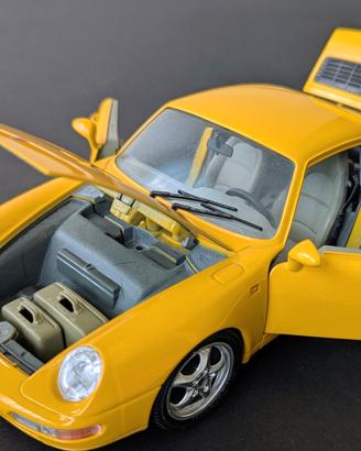 Modellino Bburago Porsche Carrera 911 1/18 (1993)