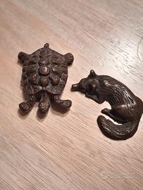 Scultura in bronzo vintage, tartaruga e volpe