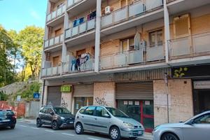 Locale piano strada in via mazzini 74 a pz;