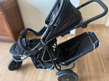 Passeggino doppio fratellare