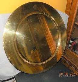 Vassoio / piatto in ottone diametro 46 centimetri