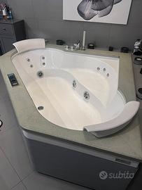 Vasca idromassaggii Jacuzzi