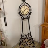 Orologio  in ferro battuto