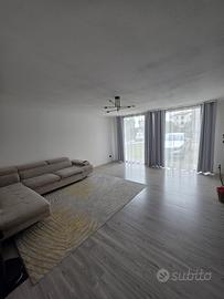Casa singola con giardino