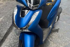 Sh 125 2021 blu opaco e oro