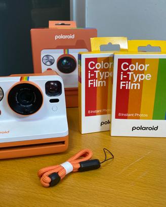 Polaroid Now Gen 3 mai usata(+ 16film), 04/2026