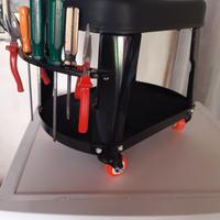 Sgabello porta attrezzi con ruote