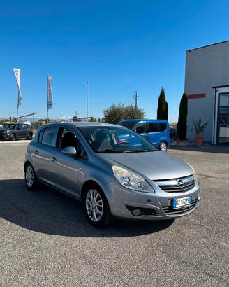 Opel Corsa 1.2 80CV 5 porte GPL-TECH Edition