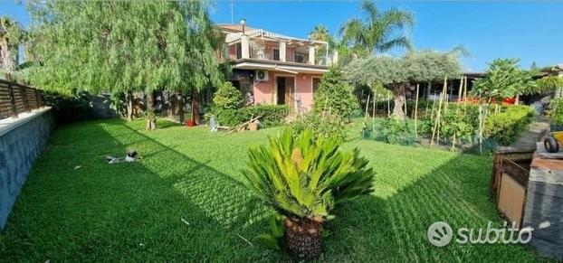 Appartanvilla con giardino Fondachello di Mascali