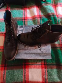 Stivaletti Uomo Nuovi Taglia 42 con lati 