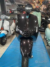 Piaggio vespa 946 HORSE