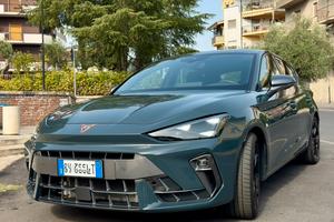 CUPRA Leon 1.5 eTSI Hybrid 150 CV