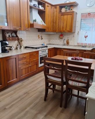 CUCINA IN CILIEGIO 