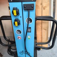 Colonnina Ricarica e Gonfiaggio E-BIKE