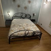 Letto matrimoniale in ferro