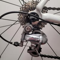 Bicicletta da corsa cannondale CAAD 9