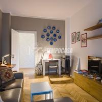 Quadrilocale moderno in stabile signorile con ampi