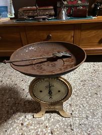 Bilancia cucina antica