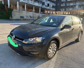 Volkswagen Golf VII 1.0 TSI Trendline 2017