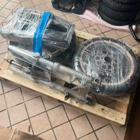 Ricambi gsxr 600 1998 ( srad )