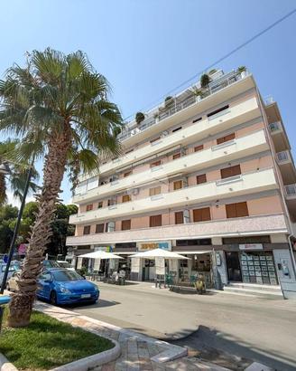 4 LOCALI A VASTO