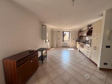 Vallarsa- trilocale in buono stato