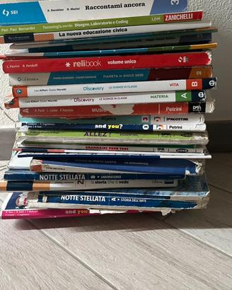 Libri scuola media