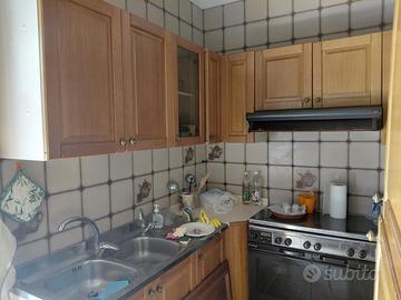 Cucina completa in legno