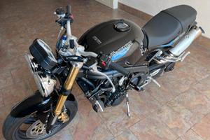 Triumph Speed Triple 1050