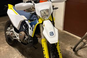 Husqvarna 701 Enduro - Versione 35 kW