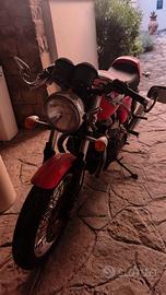 Triumph Thruxton 900 café racer - unico proprietar