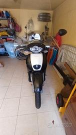 Scarabeo 50 4t 