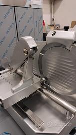 AFFETTATRICE LAMA 300