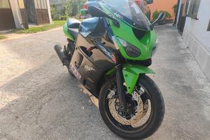 Kawasaki zzr 1100