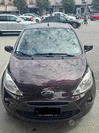 Ford la 2011