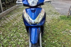 Sh 300i ABS