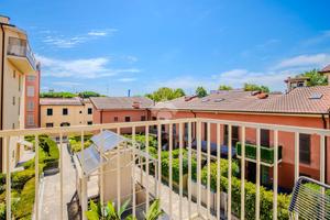 MONOLOCALE A FIRENZE