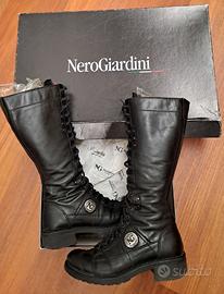 Stivali n.35 Nero Giardini in pelle neri