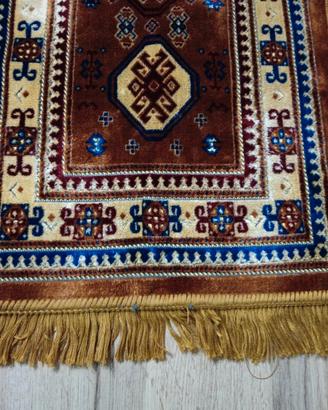 tappeto in stile kazak 