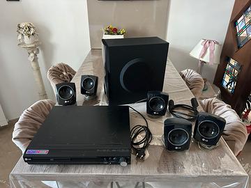 Impianto audio Home Theater 5.1 LG HT303SU con DVD