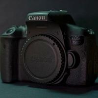CANON 750D + 18+55mm