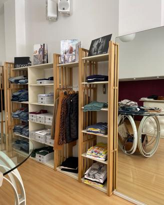 Arredamento per negozio d’abbigliamento/boutique