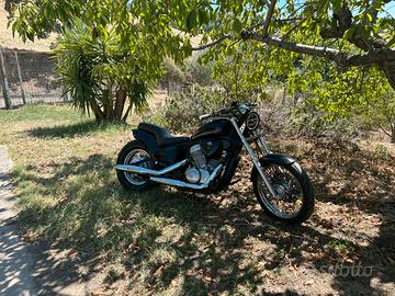 Honda VT 600
