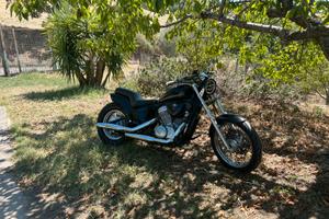 Honda VT 600