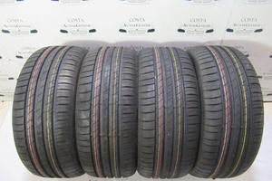 Gomme 215 45 16 Goodyear NUOVE Estive