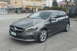 MERCEDES A 180 d Business