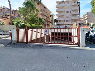 Box per auto e suv grandi moto