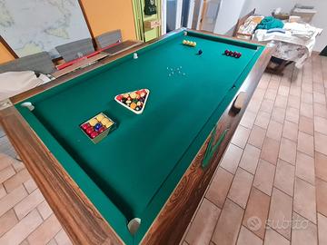 Tavolo da biliardo con Panno nuovo e con 4 stecche