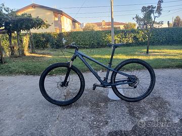 Mountain Bike Specialized Rockhopper 27,5
